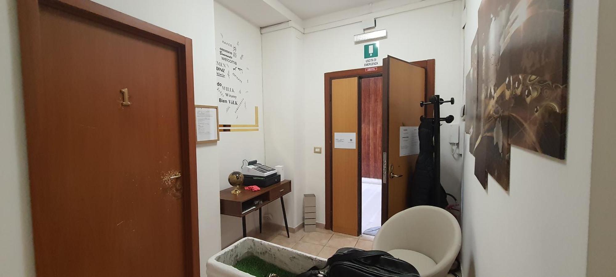 B&B Piazza Ragusa Рим Екстериор снимка