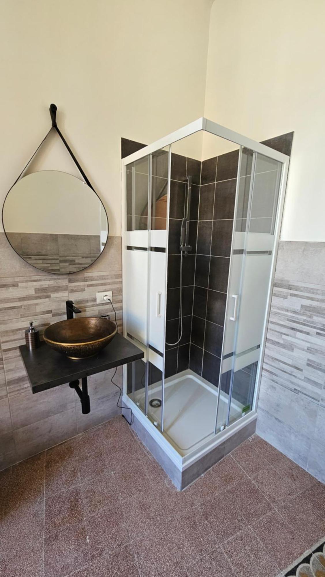 B&B Piazza Ragusa Рим Екстериор снимка